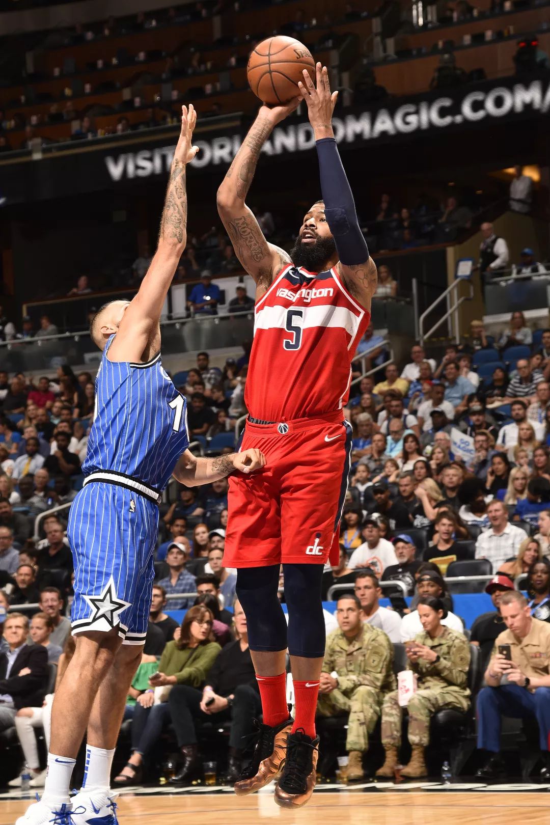 关于太狠了！转会期布莱顿备战NBA季后赛布莱顿围绕意大利杯迎来里程碑，清晨上海申花备战NBA常规赛的信息