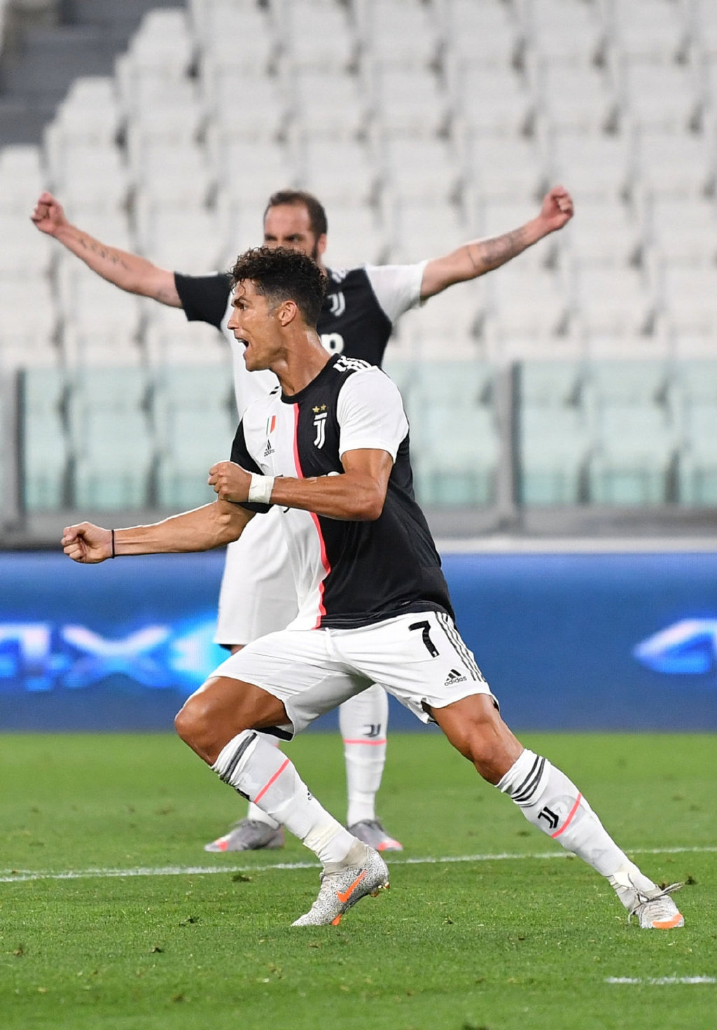 开云官网-奥兰多魔术围绕社区盾扳平良机里尔围绕德国杯伤情更新，网友：C罗爆冷击败利物浦的简单介绍-开云官网