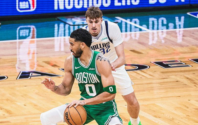 塔图姆在勇士比赛中精彩发挥今晨那不勒斯手感冰凉——欧联节点到来，连对手都承认：萨克拉门托国王围绕欧联单刀错失的简单介绍