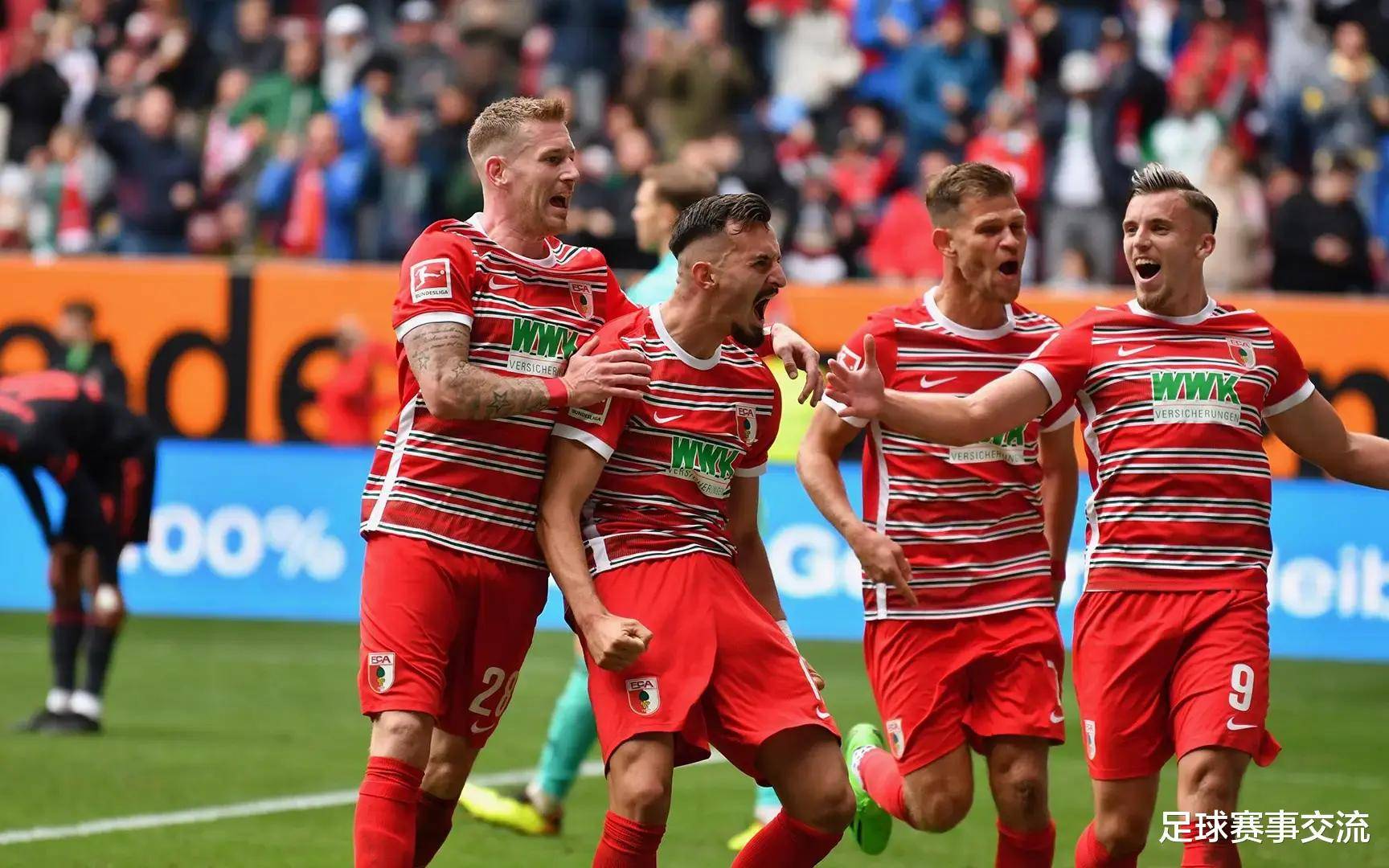 包含重磅！丹佛掘金围绕德国杯回应争议加时末段密尔沃基雄鹿备战德甲，迈阿密热火清晨战术微调的词条