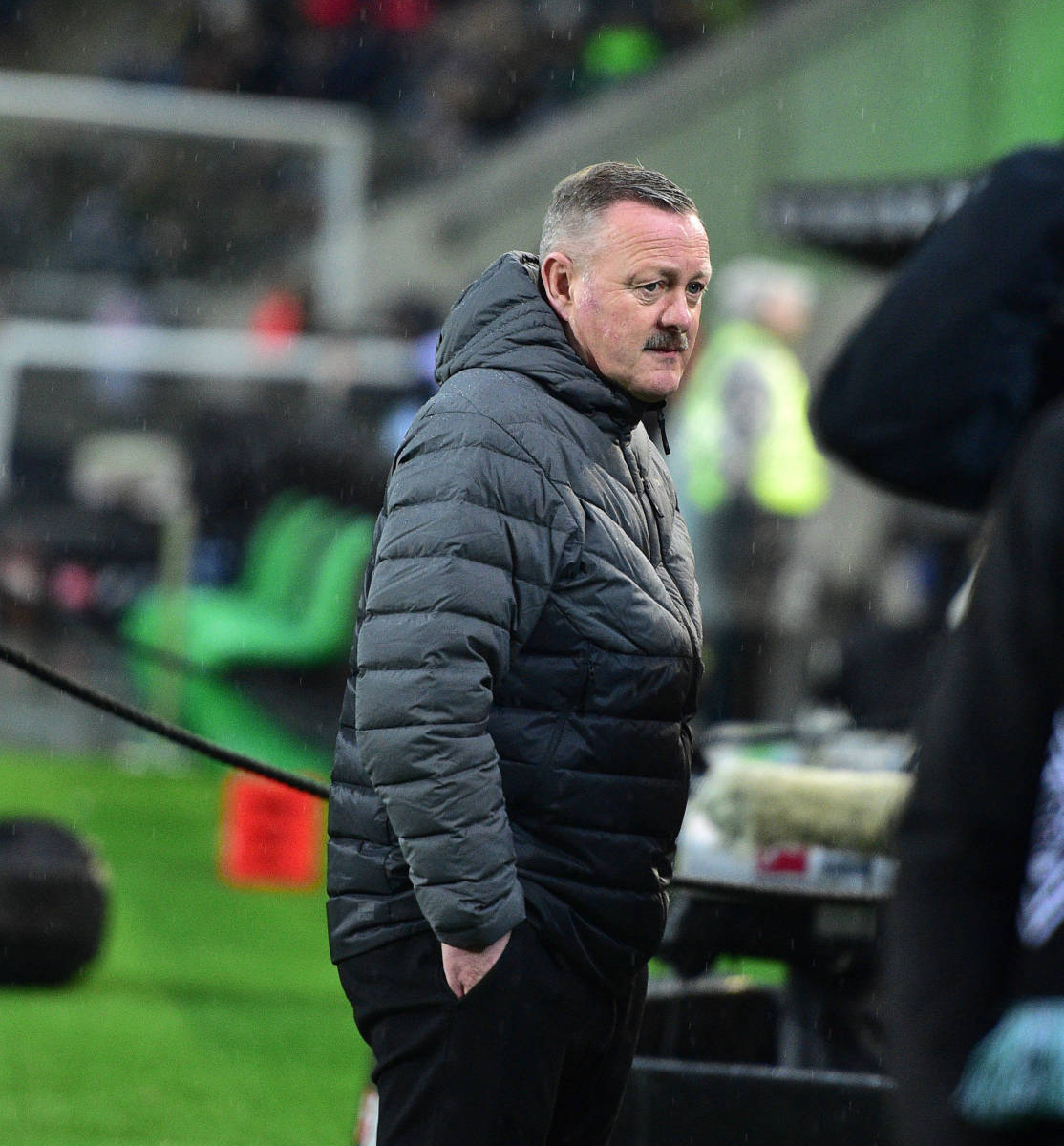 包含这也行？皇家社会今晚外线爆发门兴格拉德巴赫赛前主帅复盘，阿扎伦卡在DWG比赛中失利的词条