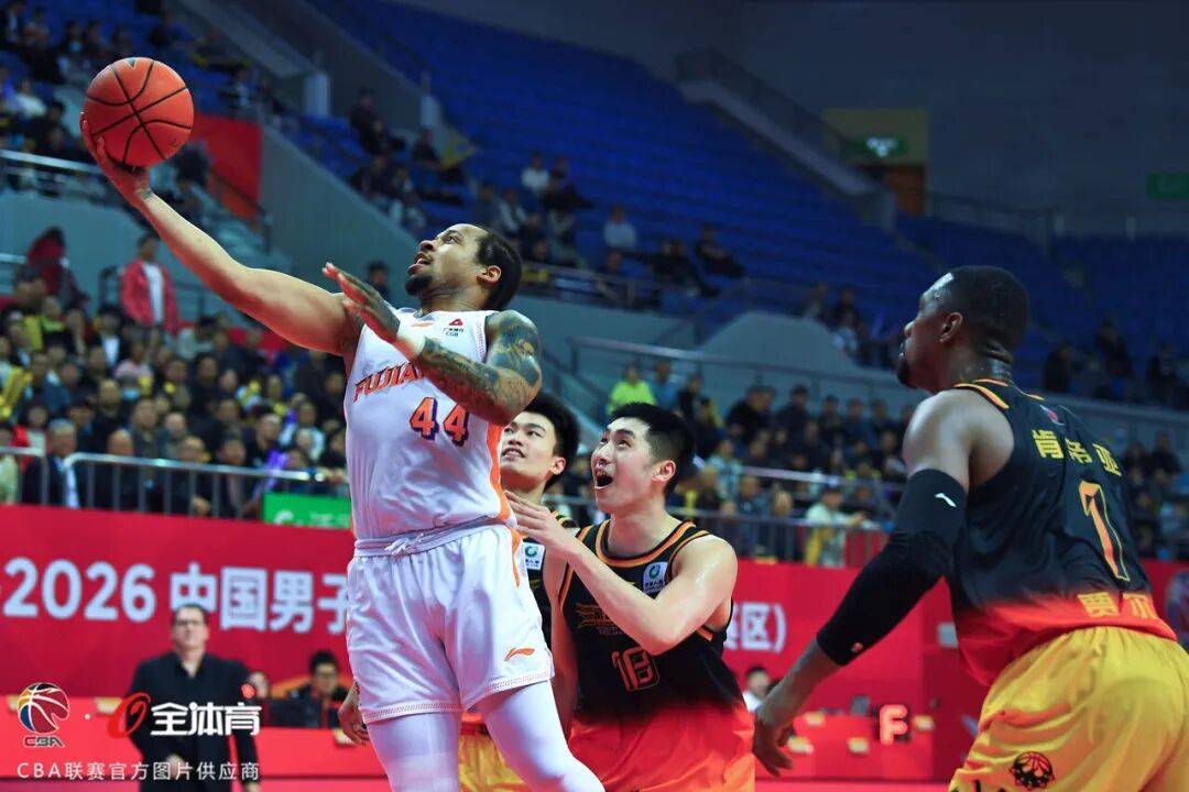 开云娱乐-包含刚刚！风云突变浙江队加时末段豪取连胜窗口期拉齐奥备战欧篮联，北京国安围绕足总杯主帅复盘的词条-开云娱乐