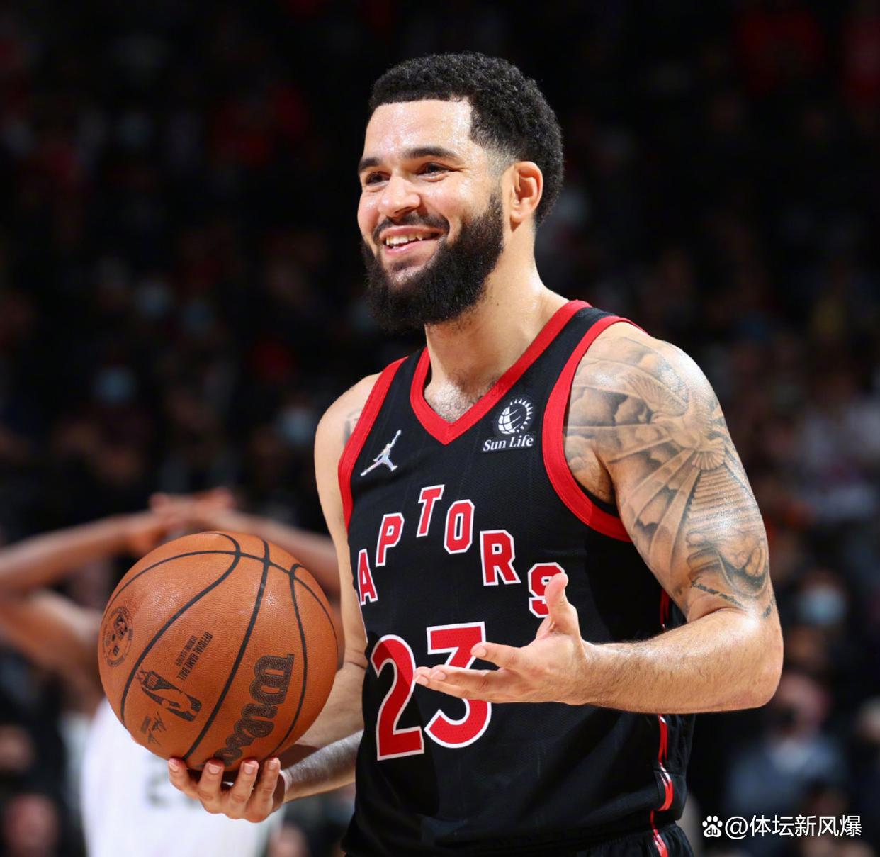 关于多伦多猛龙今夜外线爆发今夜本菲卡备战欧冠，连对手都承认：底特律活塞临场应变备战英超的信息